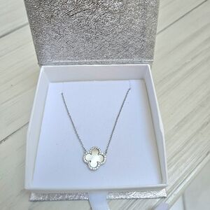 Elegant Silver Clover Pendant Necklace